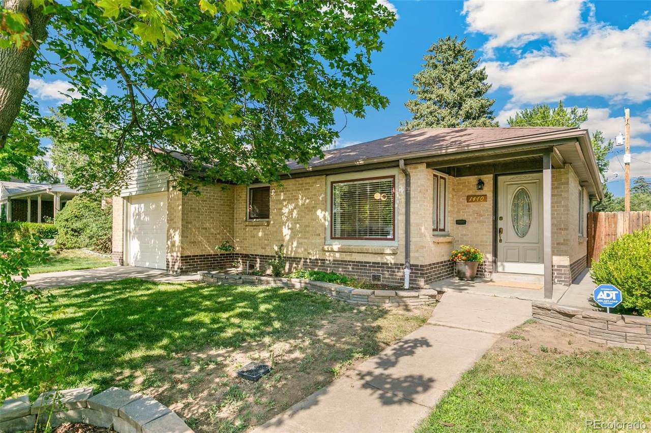 1440 Bellaire Street - Photo 1