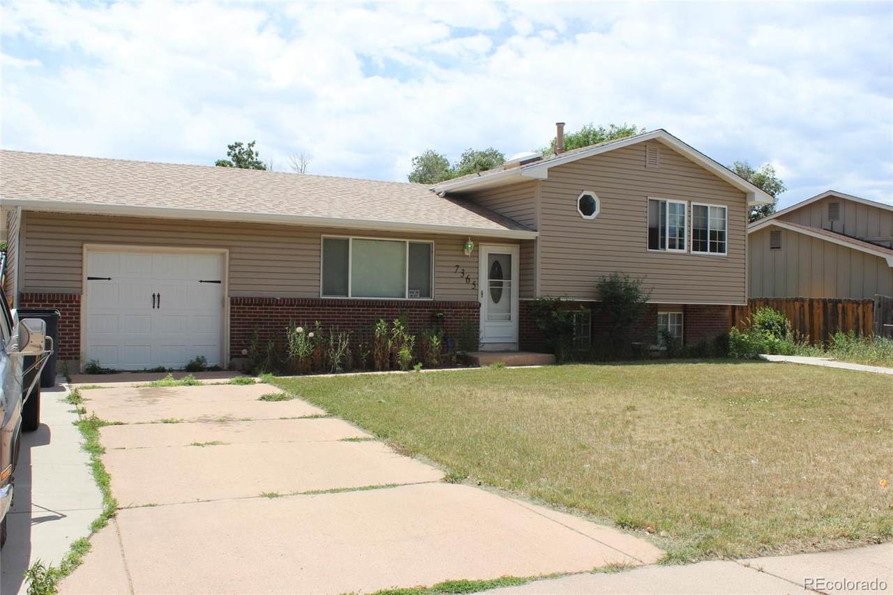 7365 Sullivan Circle - Photo 1