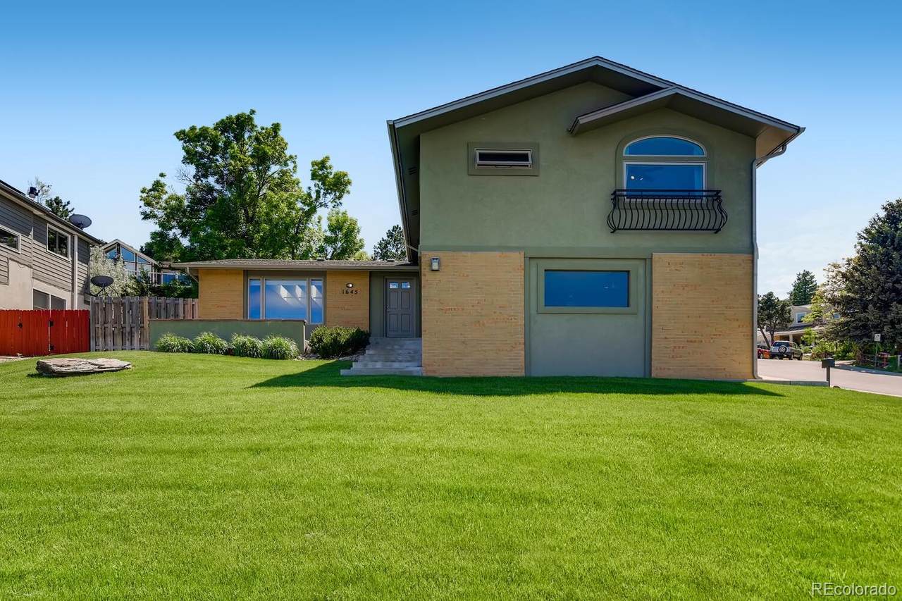 1645 Gillaspie Drive - Photo 1