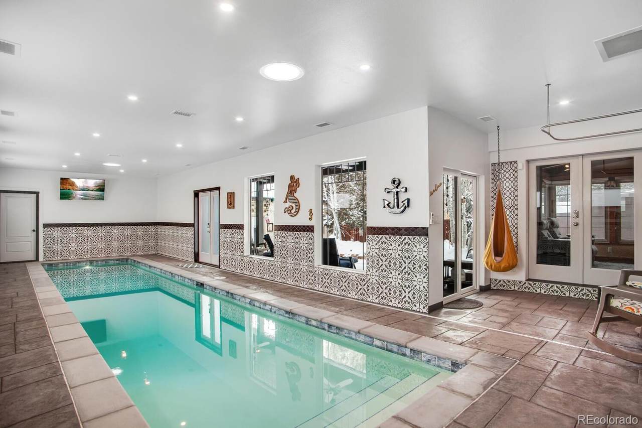 1021 Charlotte Street - Photo 1