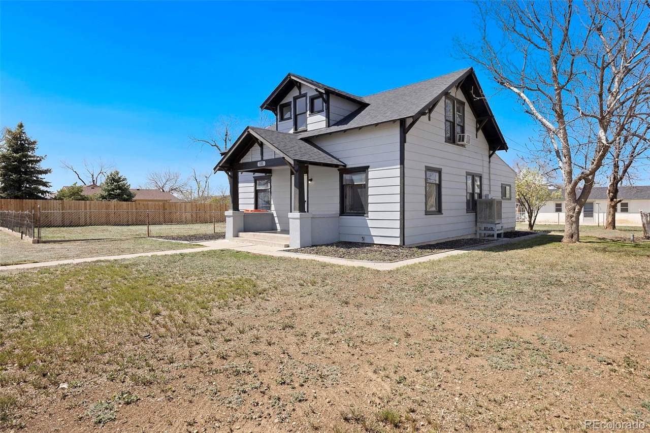 131 3rd Street - Photo 1