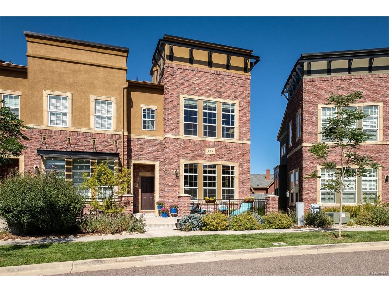 875 Brookhurst Avenue - Photo 1