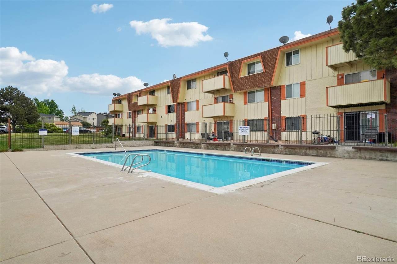 10211 Ura Lane - Photo 1