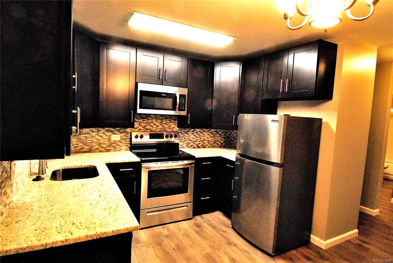 785 Alton Way - Photo 1