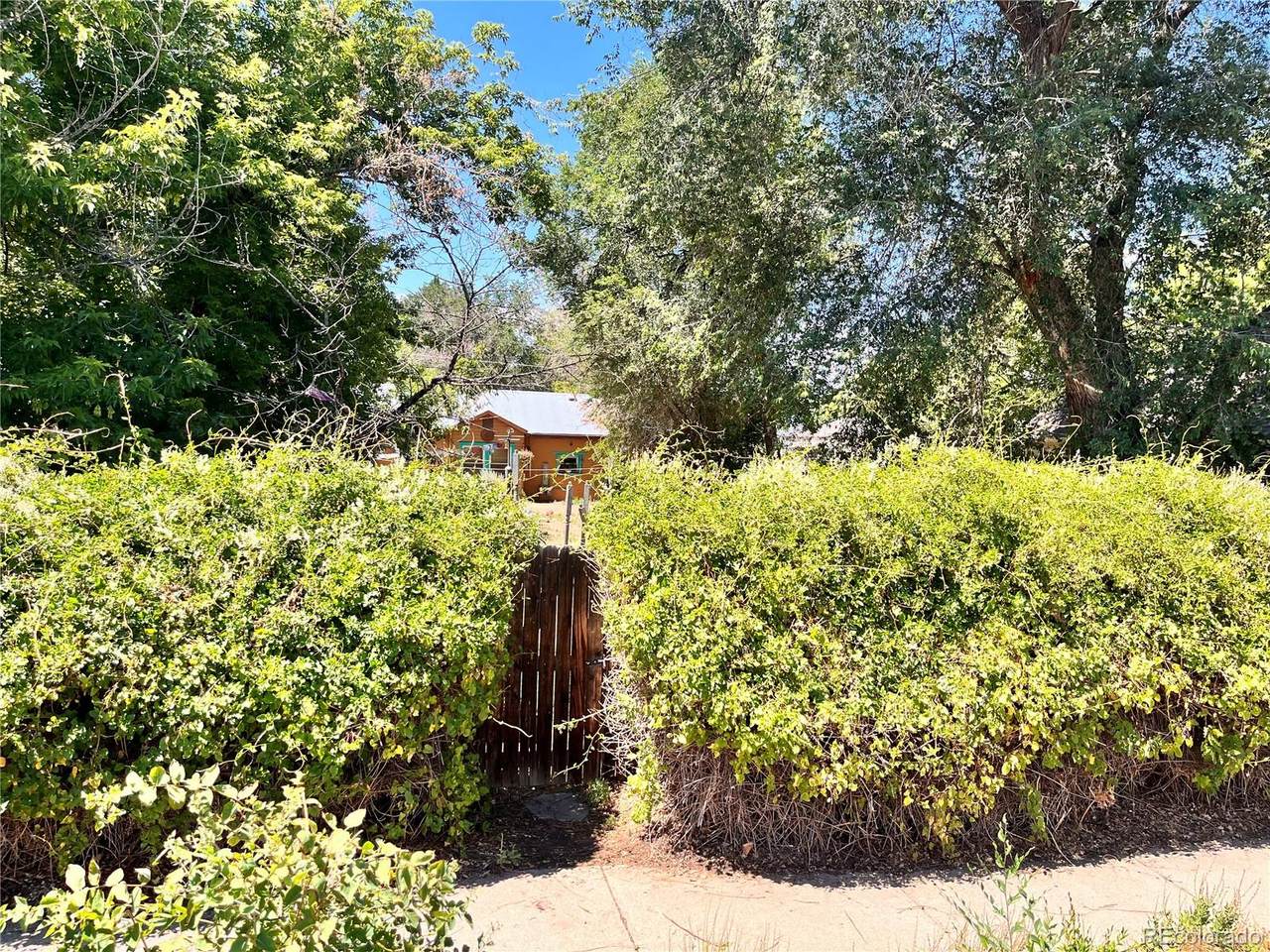 4137 Zenobia Street - Photo 1