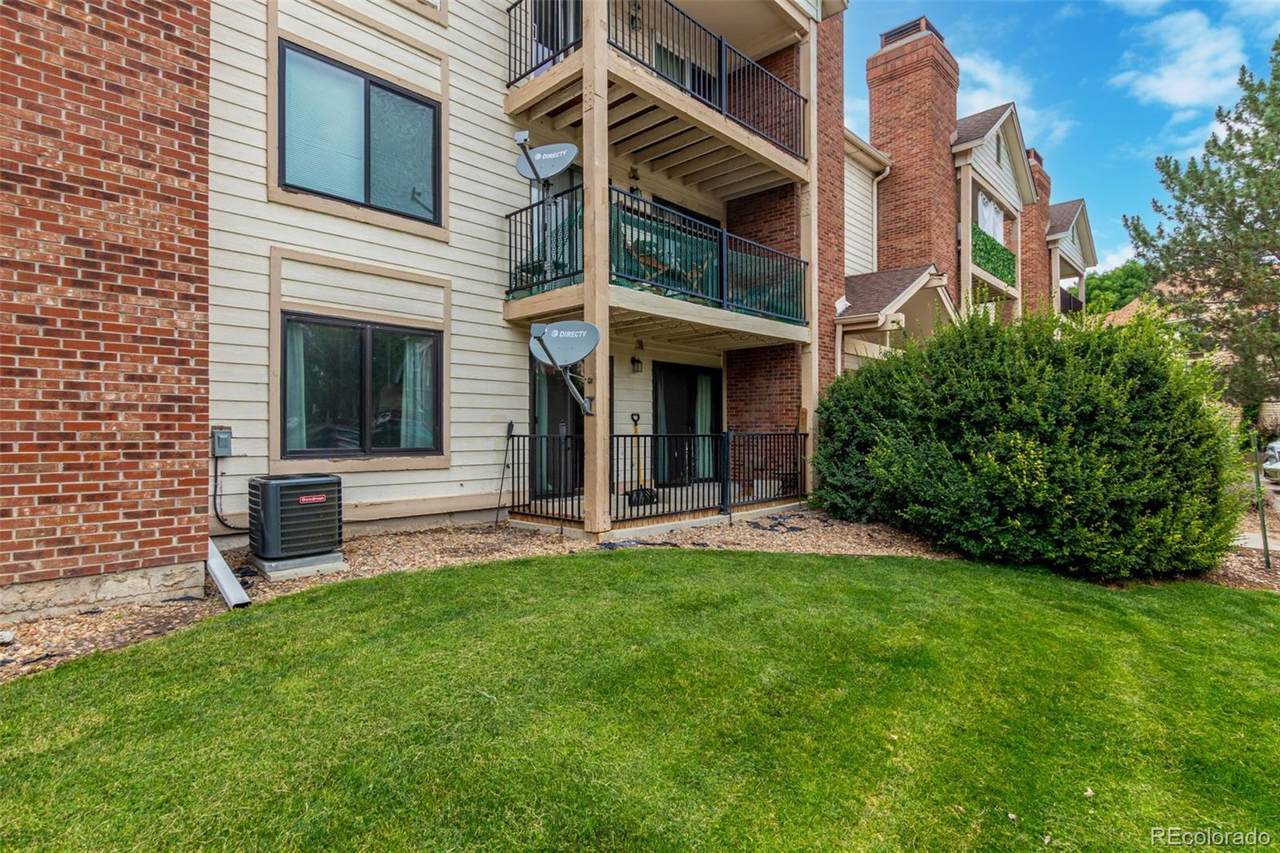 401 Kalispell Way - Photo 1