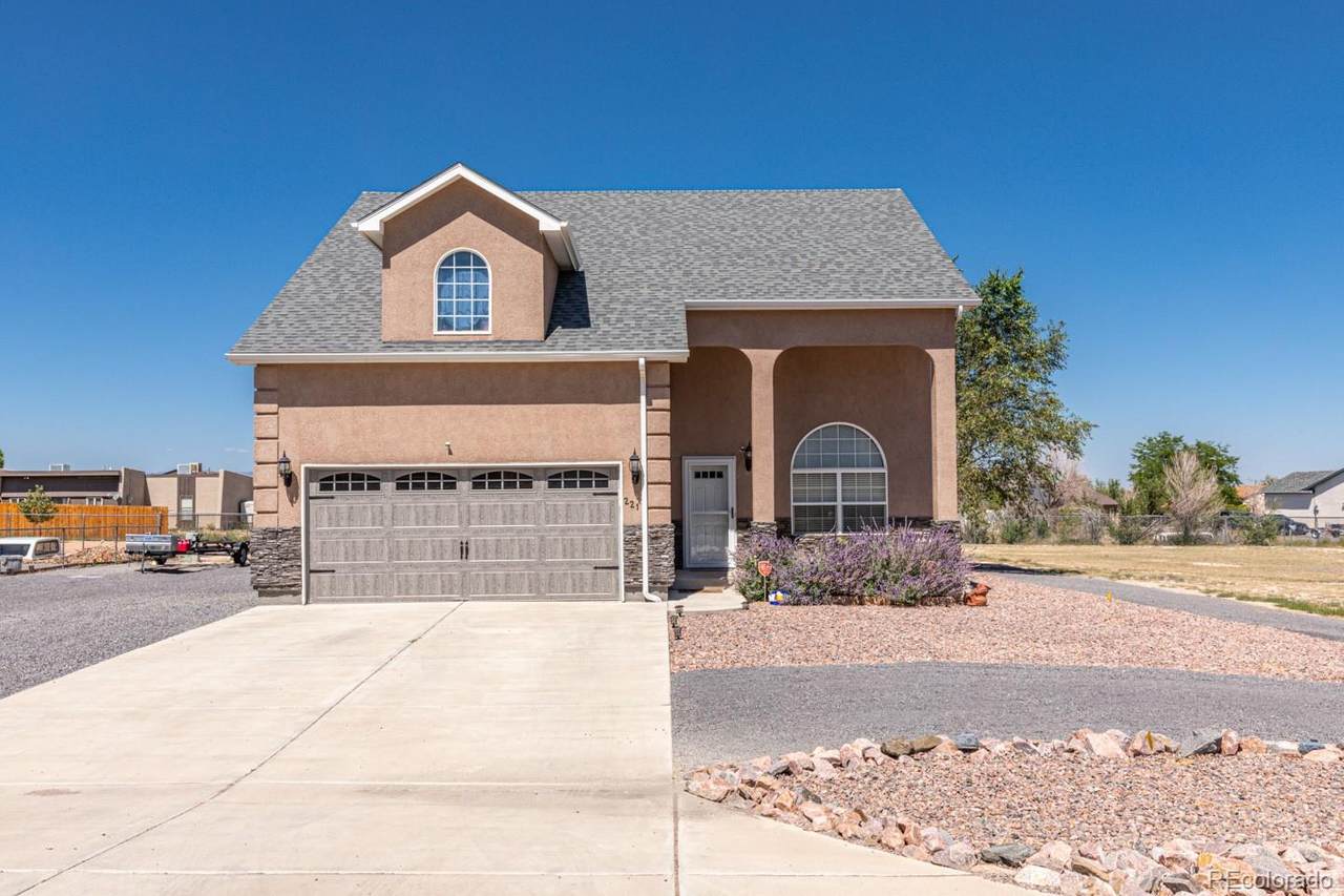 221 Palmer Lake Drive - Photo 1