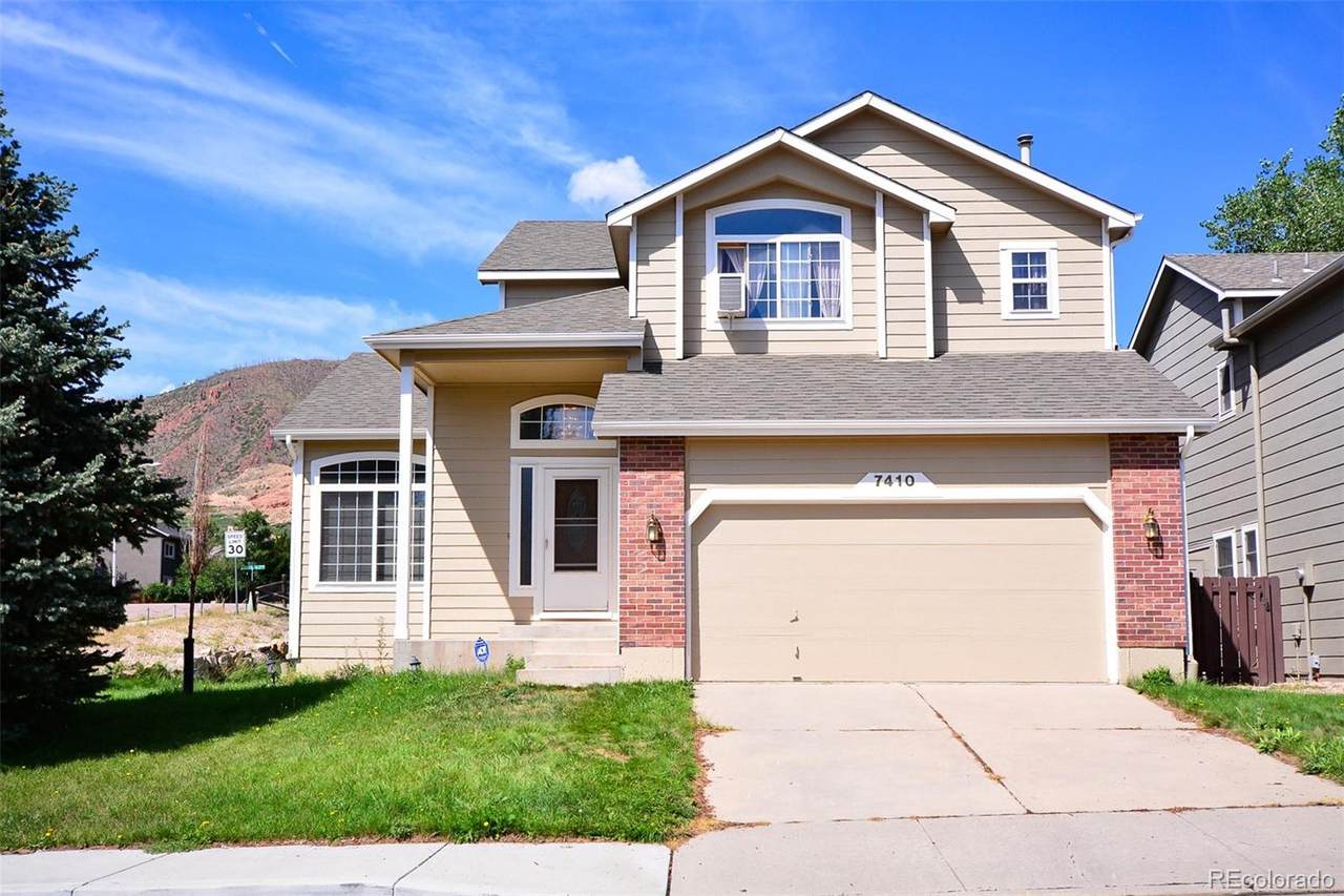 7410 Julynn Road - Photo 1