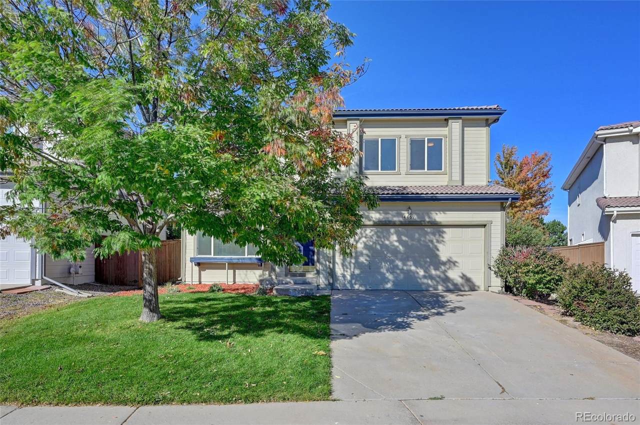 4467 Lyndenwood Circle - Photo 1
