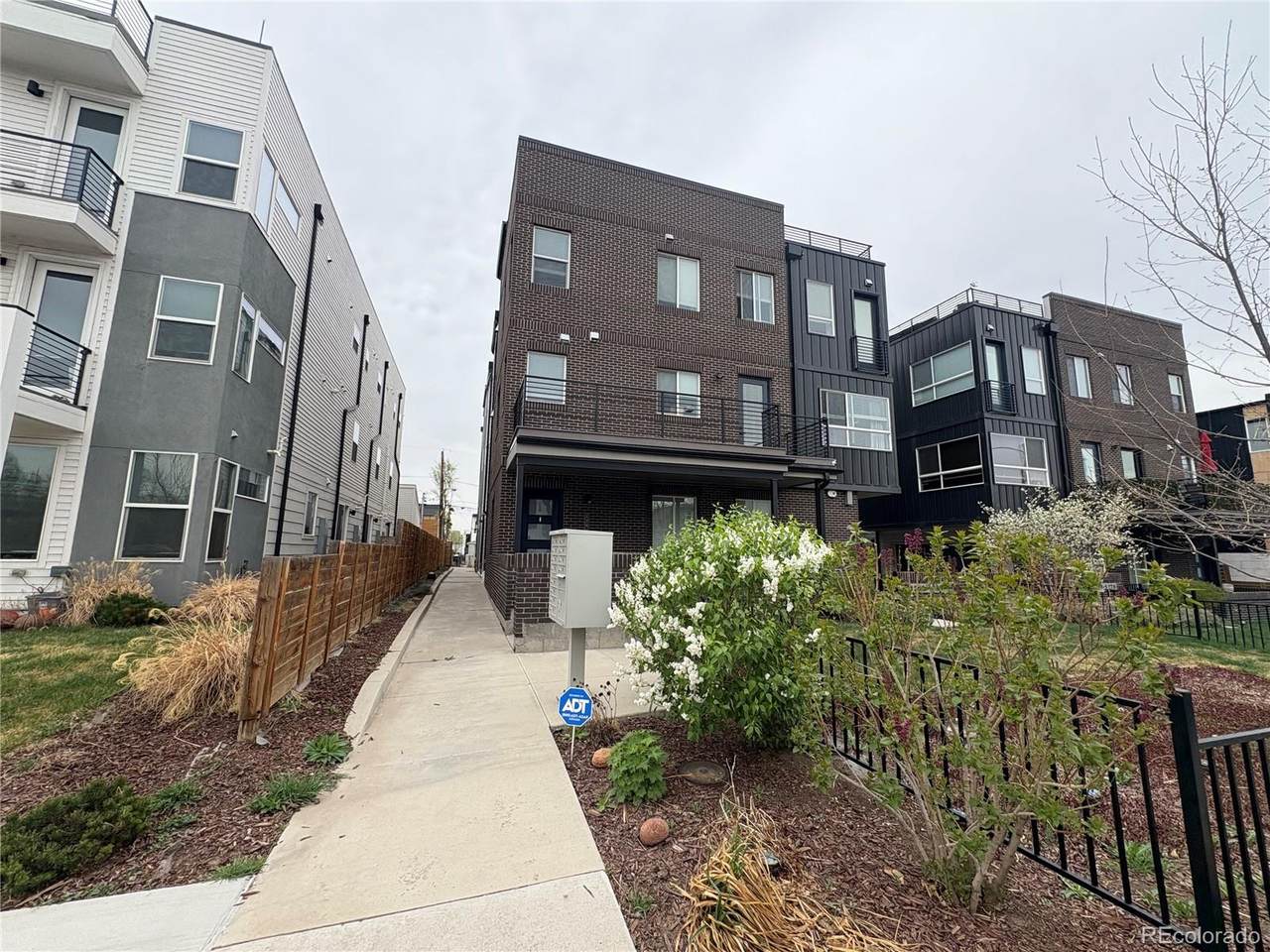 1284 Stuart Street - Photo 1