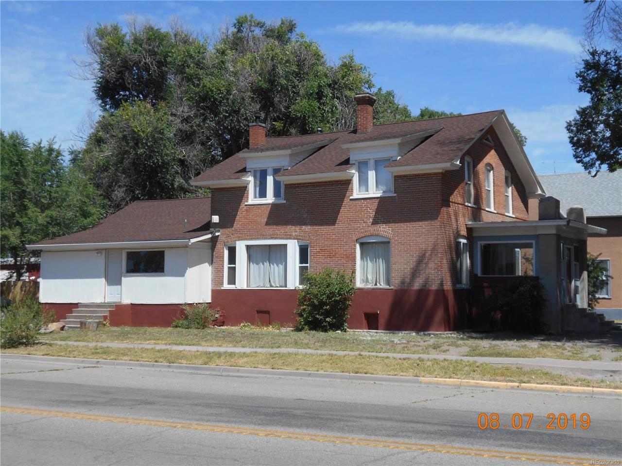 321 Bell Avenue - Photo 1