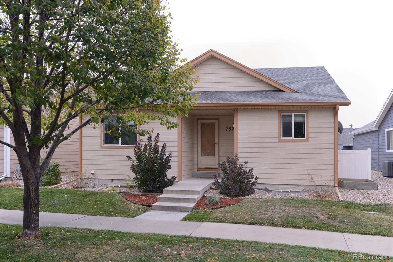 732 Zircon Avenue - Photo 1