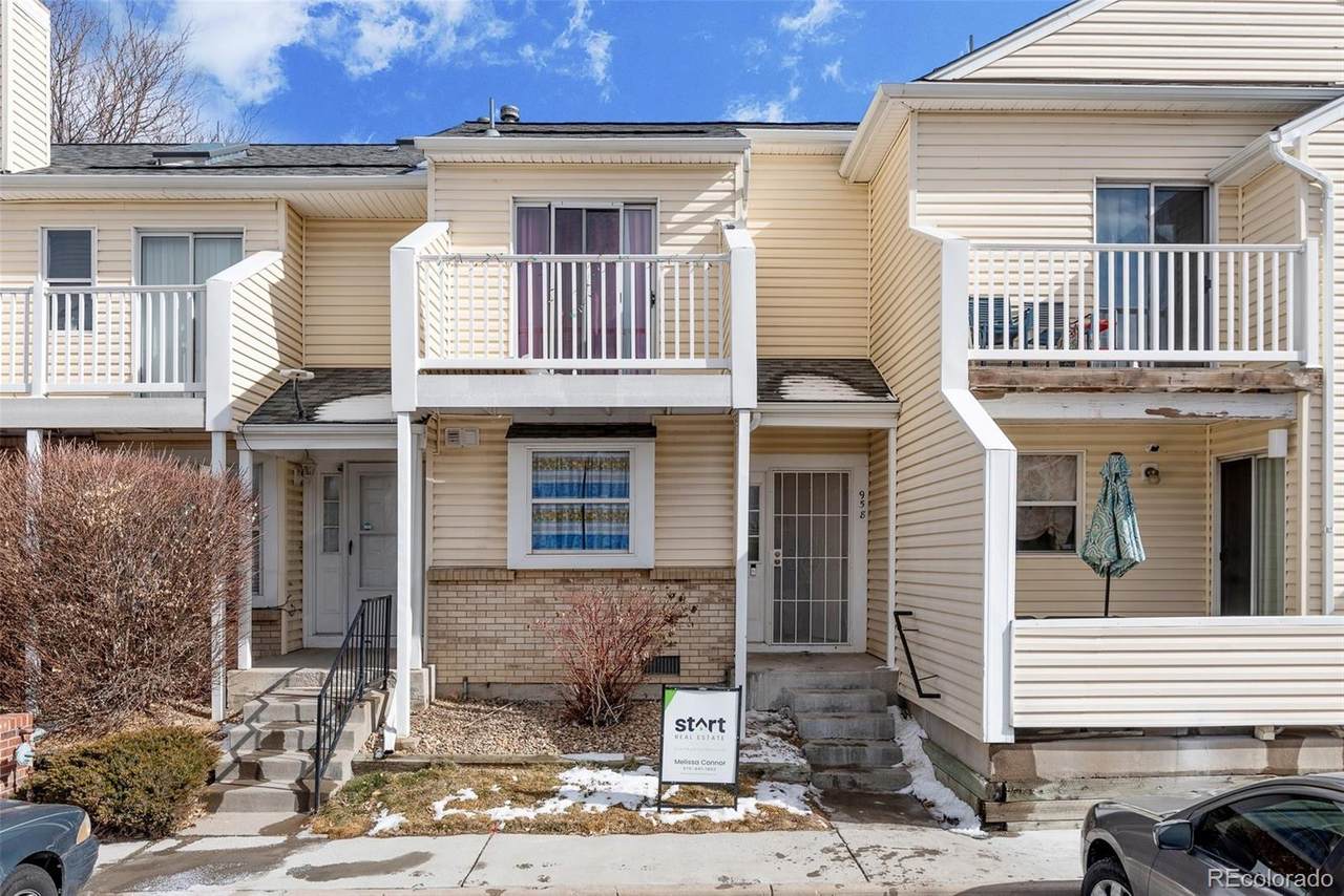 958 Pitkin Court - Photo 1