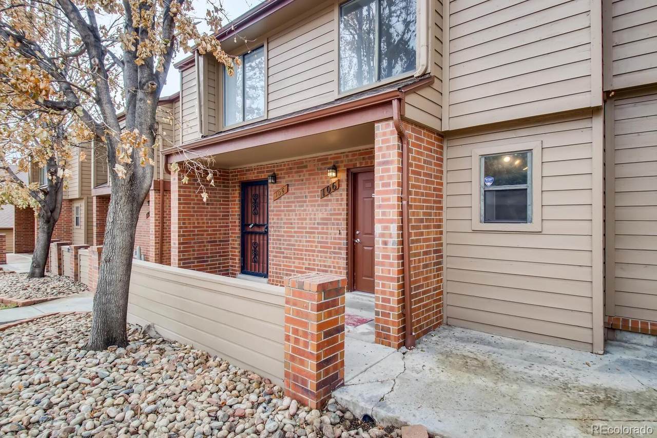 214 Wright Street - Photo 1