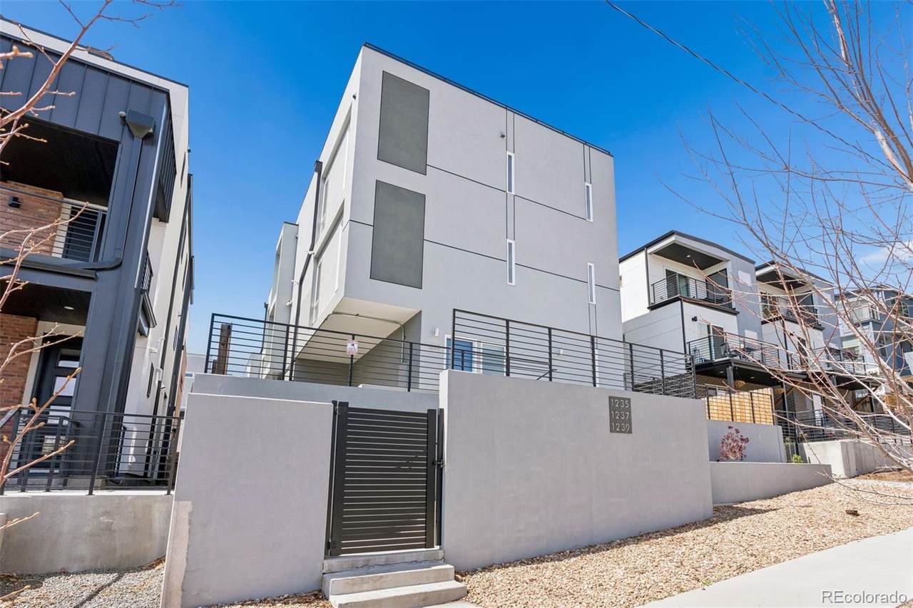 1235 Perry Street - Photo 1