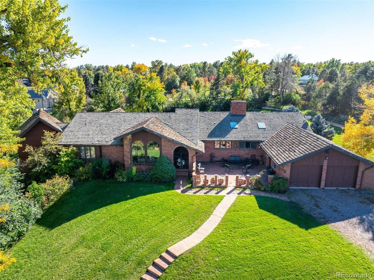 2600 Willamette Lane - Photo 1