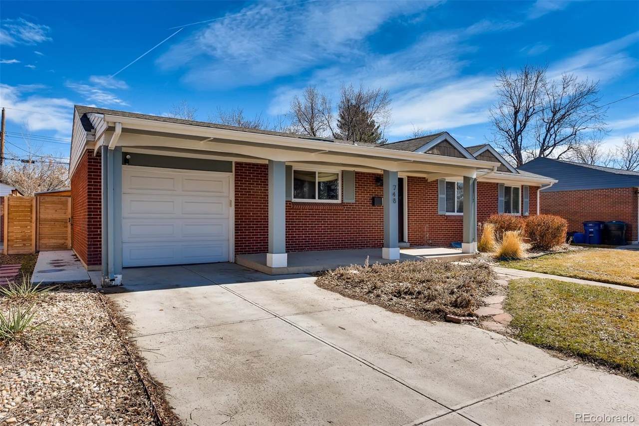 748 Grape Street - Photo 1
