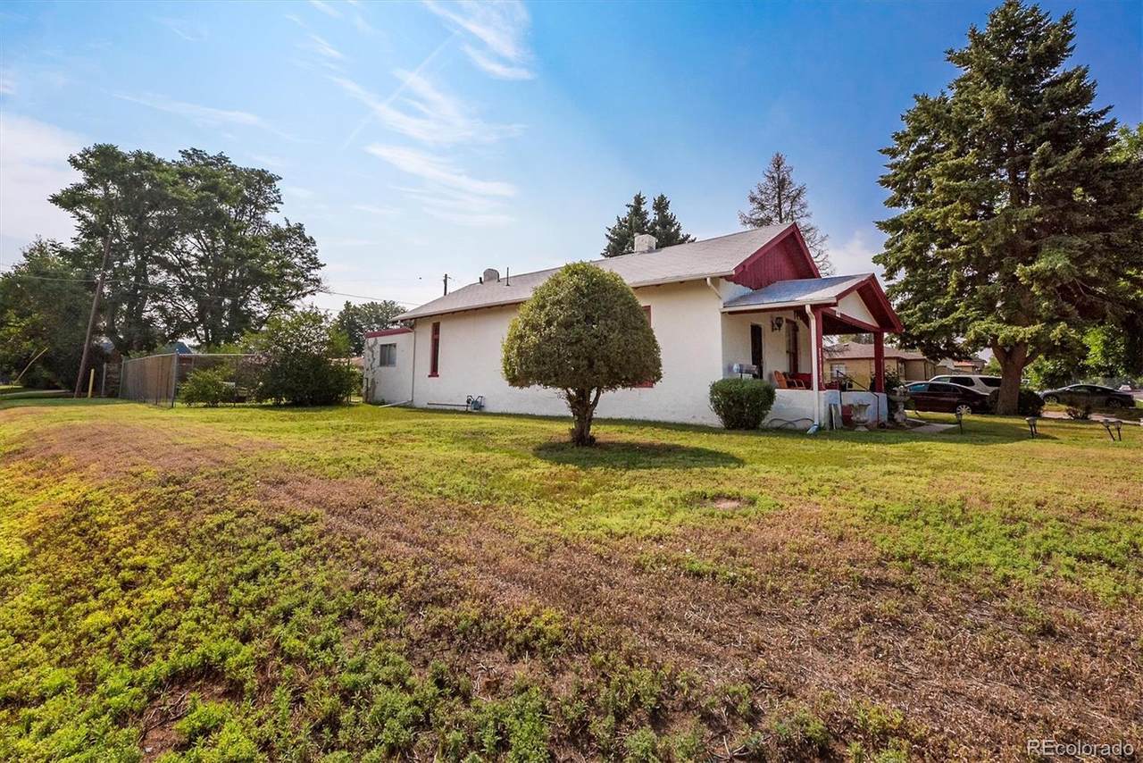 2882 Monroe Street - Photo 1