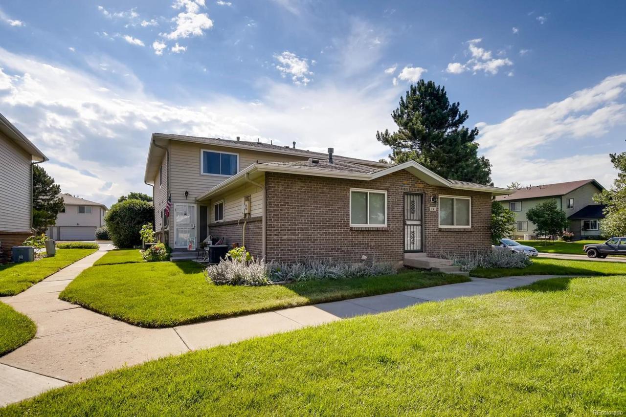 3354 Flower Street - Photo 1