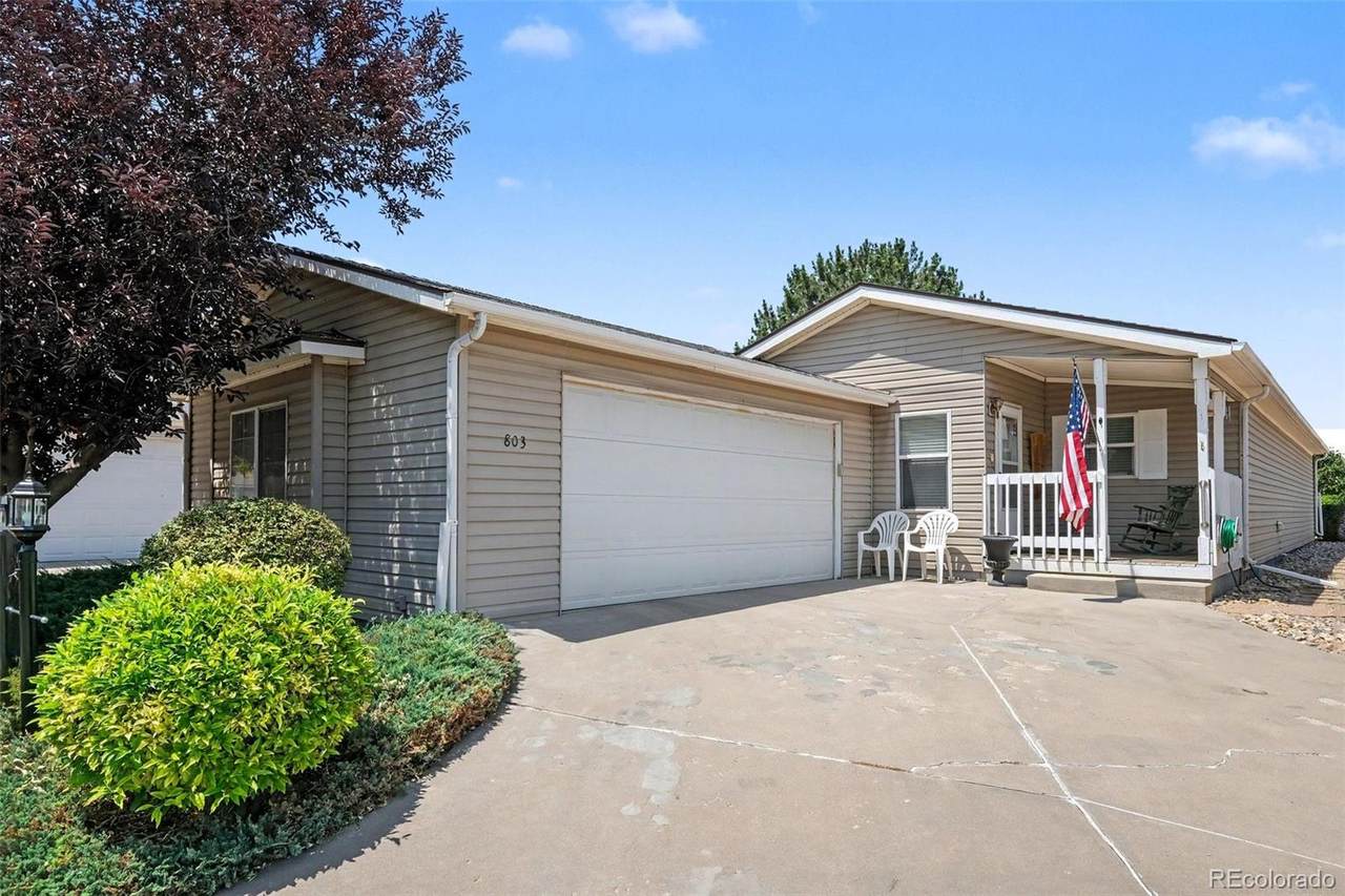803 Sunchase Drive - Photo 1