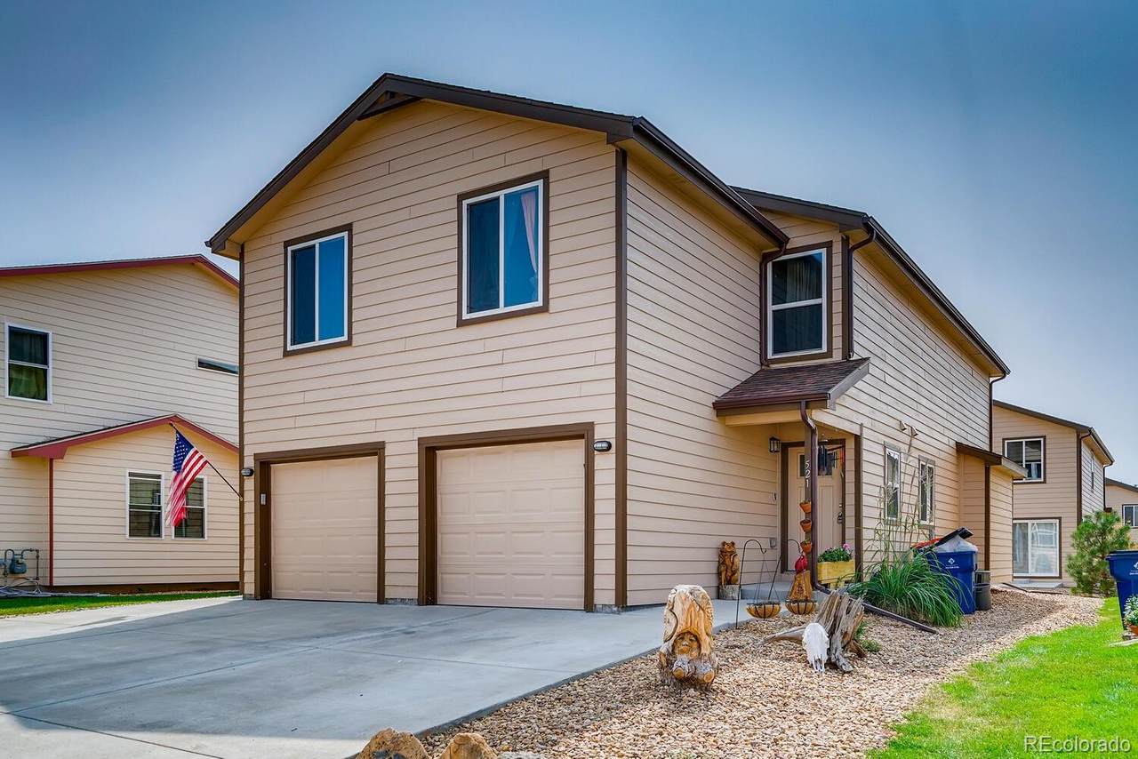 521 Sterling Lane - Photo 1