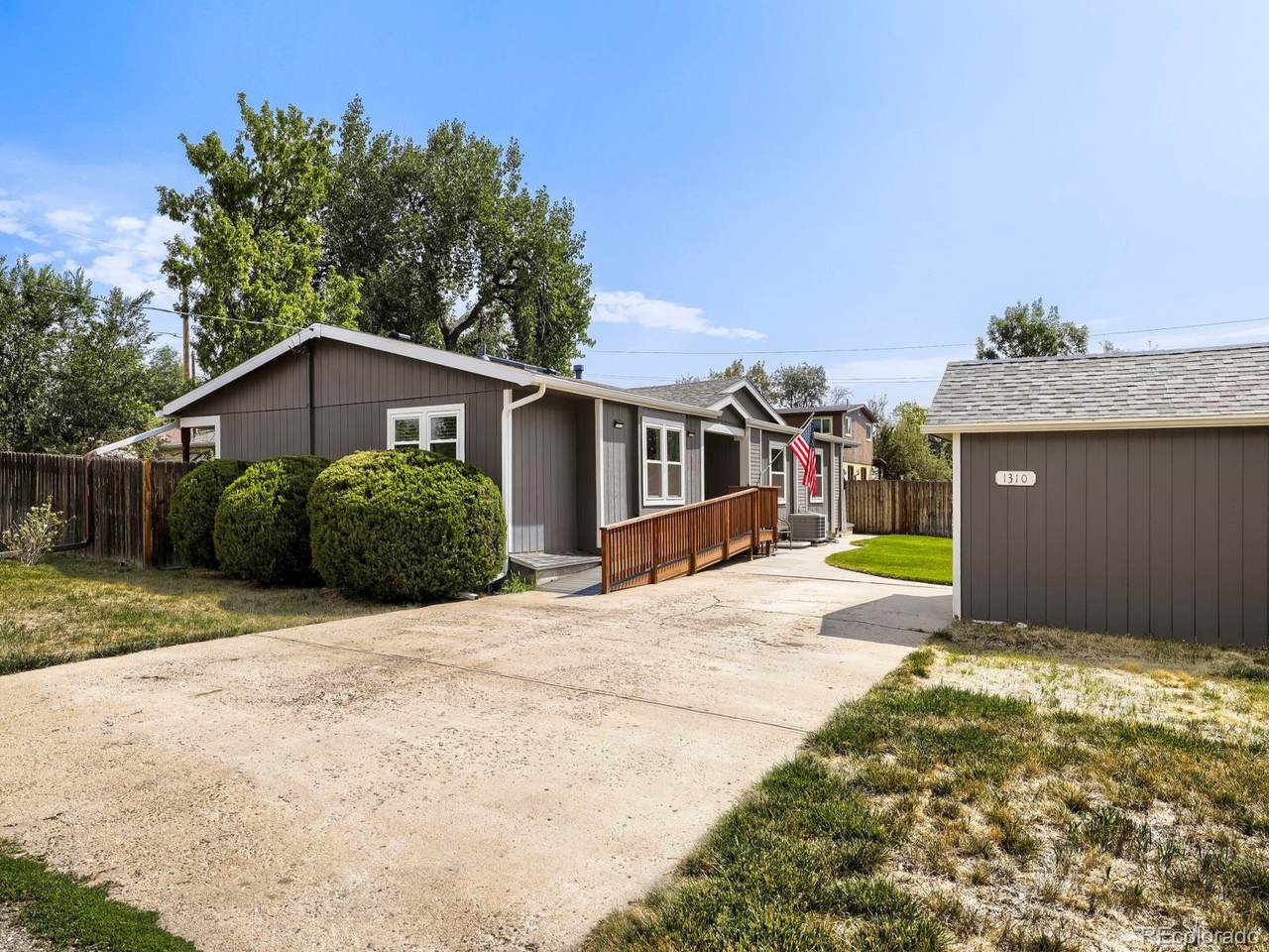 1310 Joyce Street - Photo 1