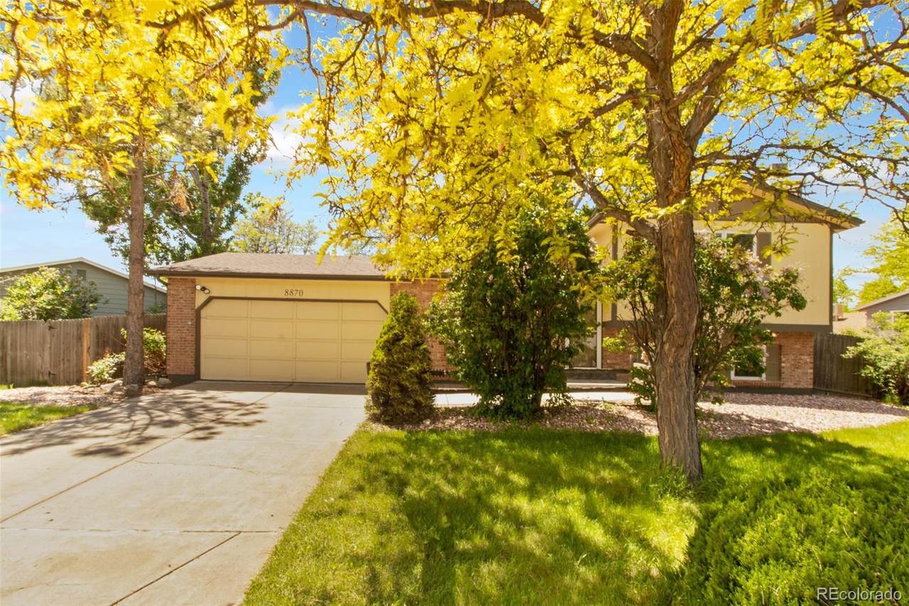 8870 Friend Avenue - Photo 1
