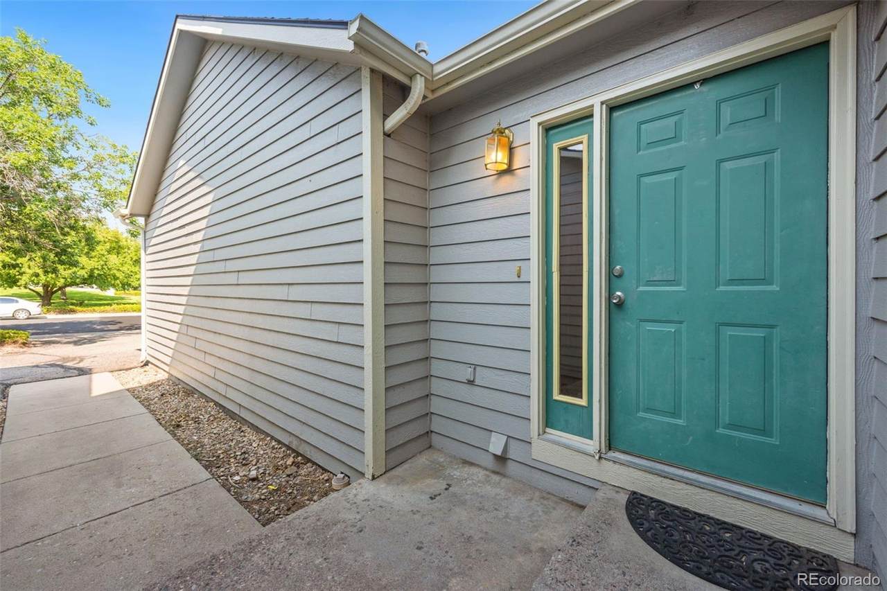 2905 Neil Drive - Photo 1