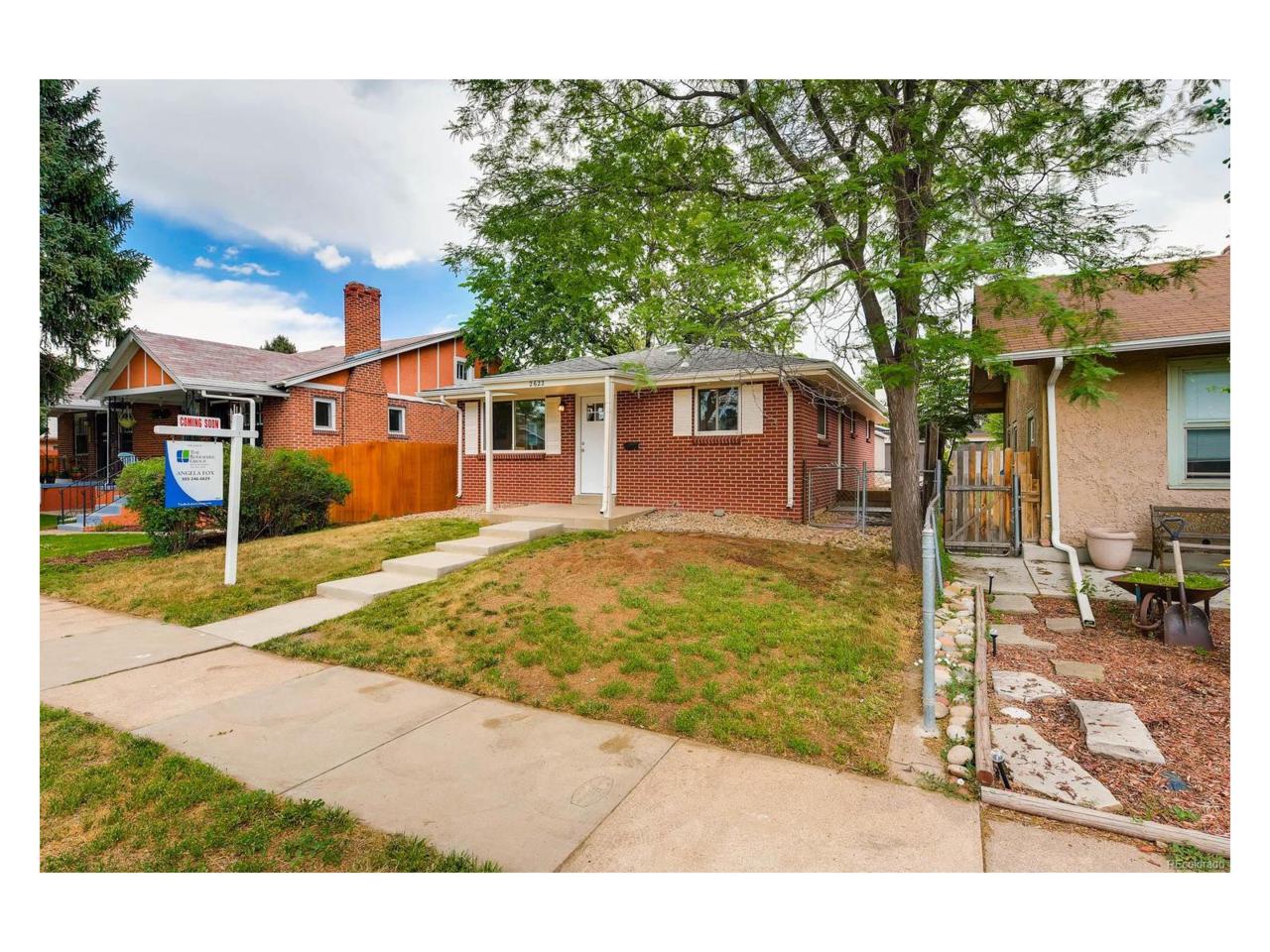 2622 Lincoln Street - Photo 1