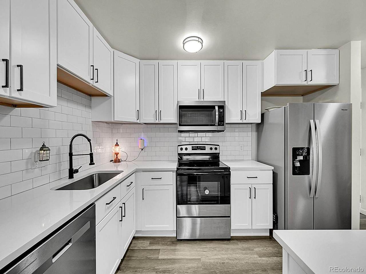 645 Alton Way - Photo 1