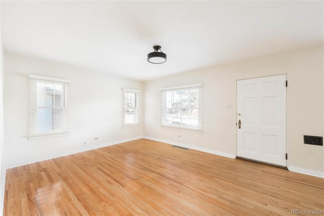 2347 Franklin Street - Photo 1