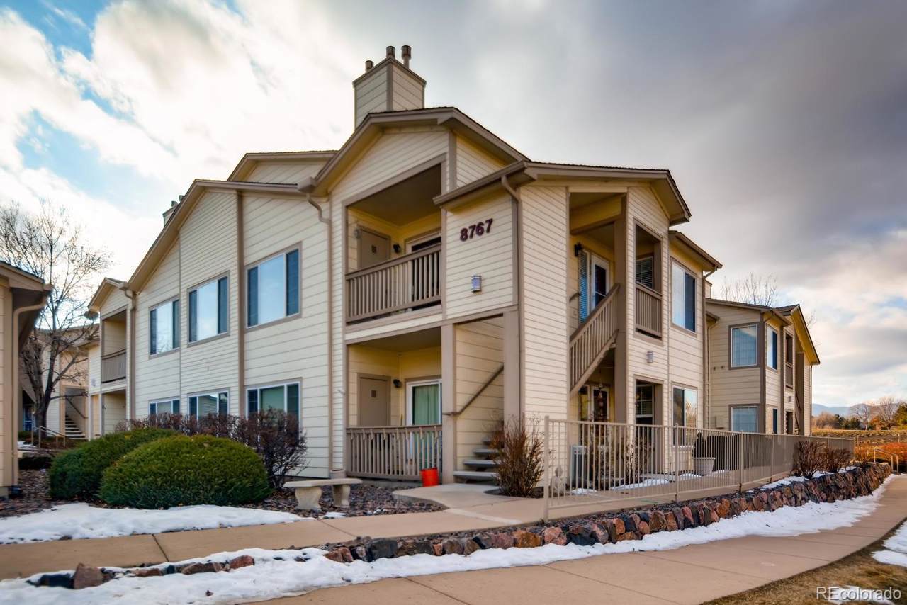 8767 Berry Avenue - Photo 1