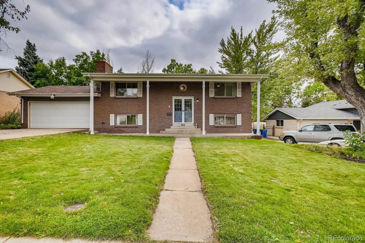 262 Fremont Avenue - Photo 1