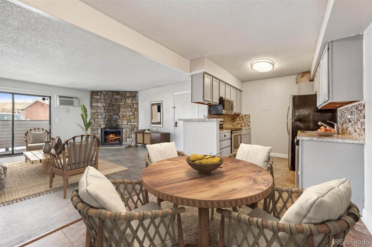 10150 Virginia Avenue - Photo 1