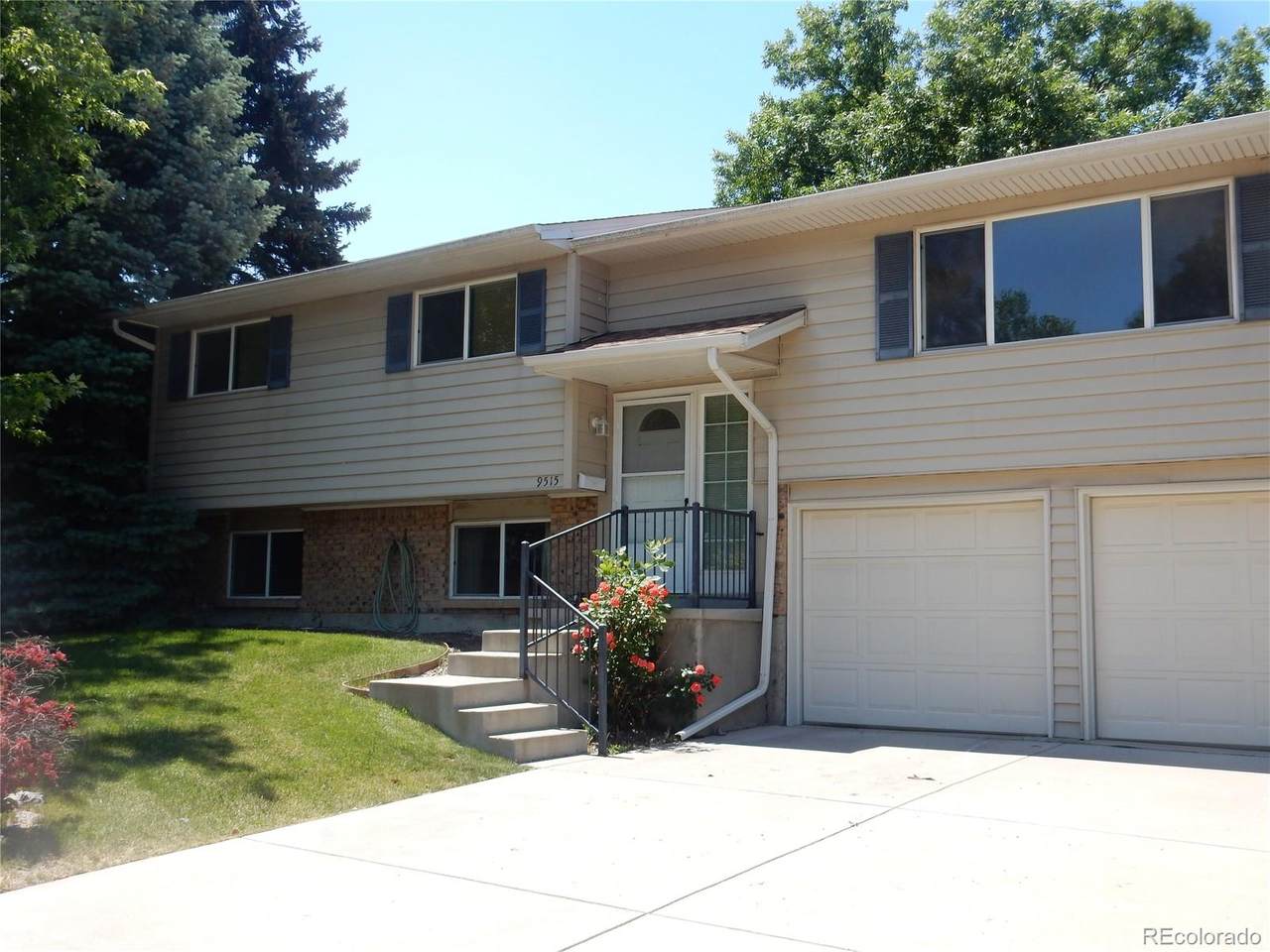 9515 Osceola Street - Photo 1