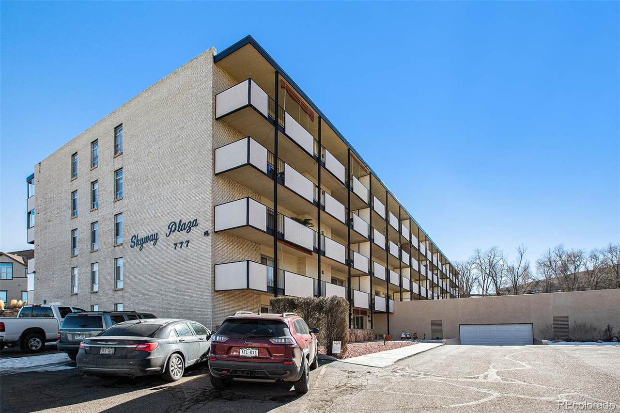 777 Saturn Drive - Photo 1