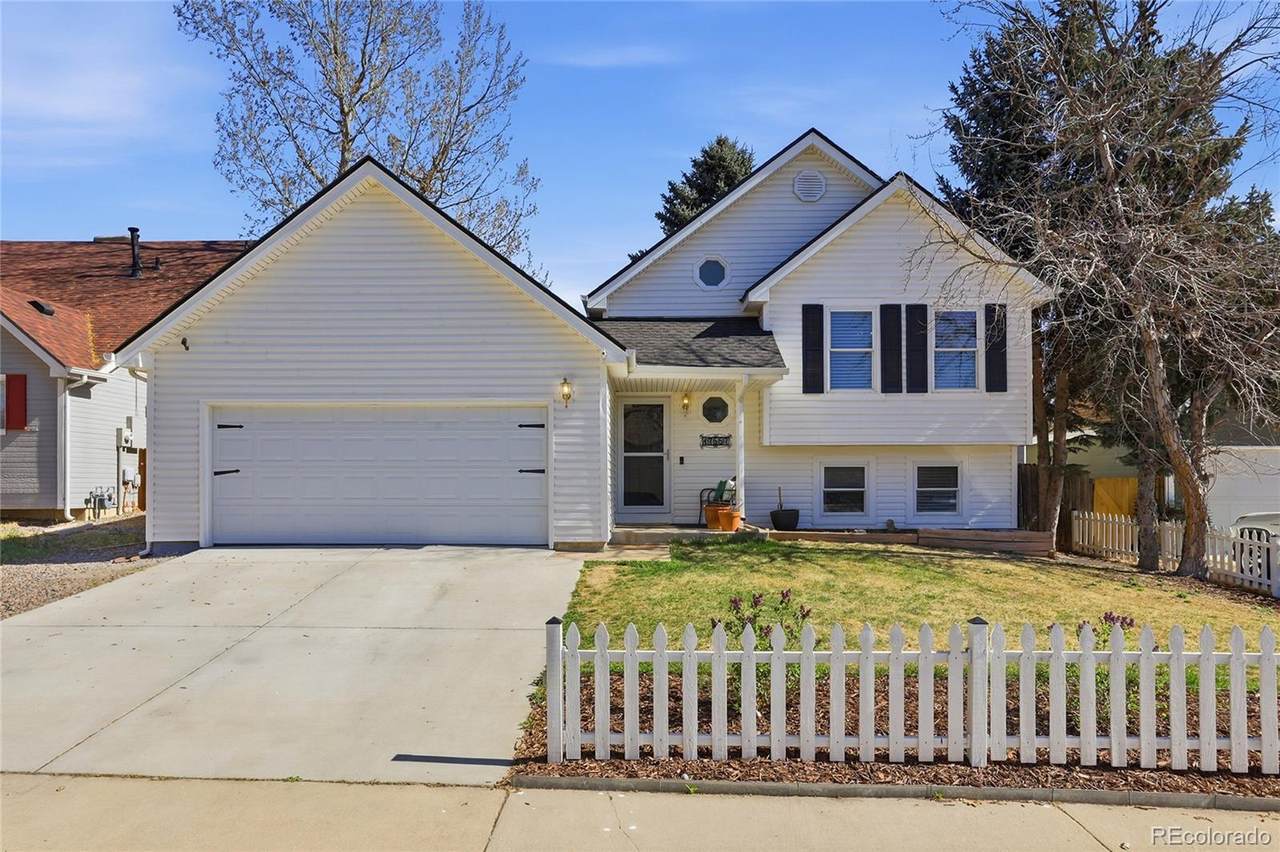 17557 Chenango Drive - Photo 1
