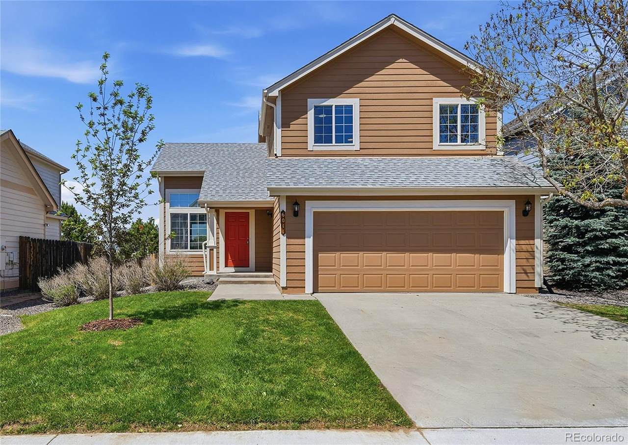 6011 Zante Circle - Photo 1