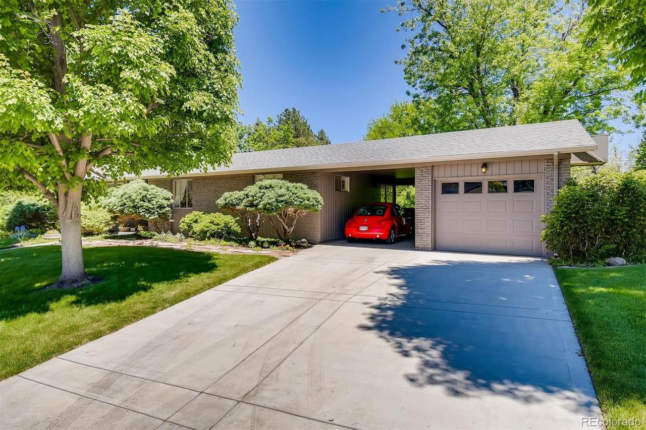 6092 Cherrywood Circle - Photo 1