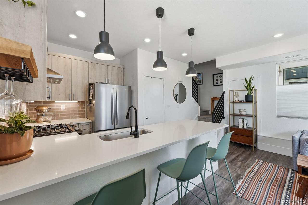 5105 38th Avenue - Photo 1
