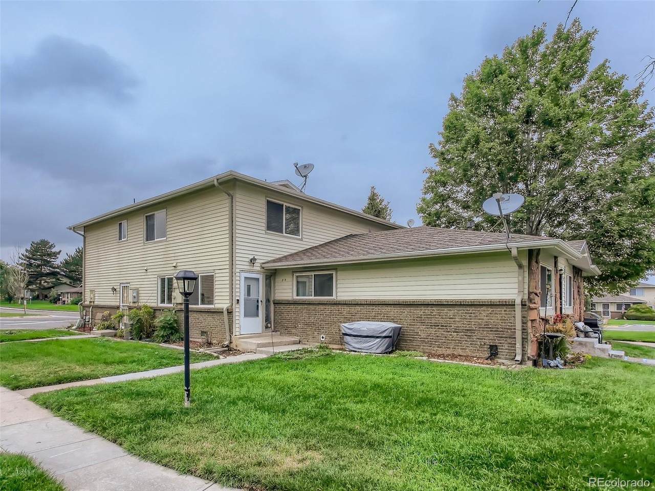 3354 Flower Street - Photo 1