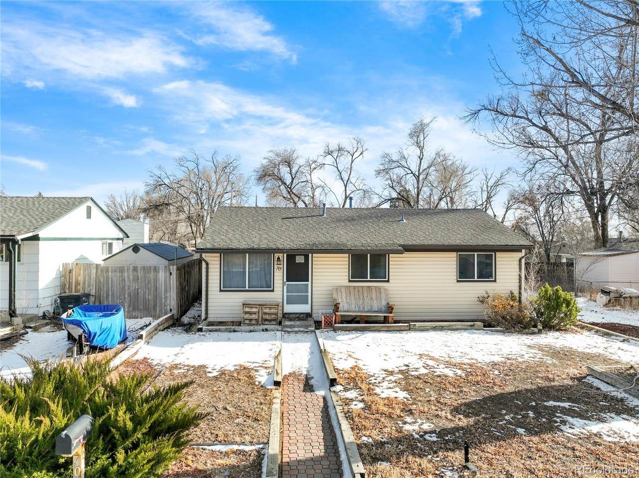 70 Otowi Drive - Photo 1