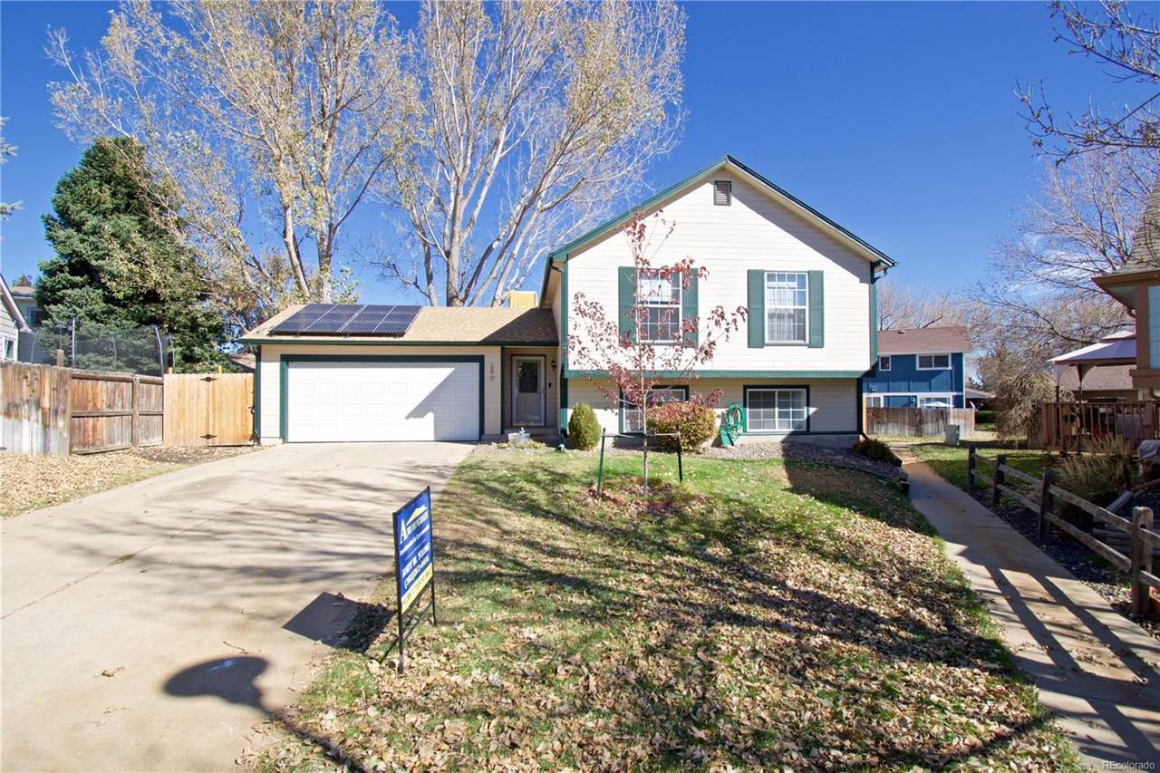 290 Greenway Circle - Photo 1
