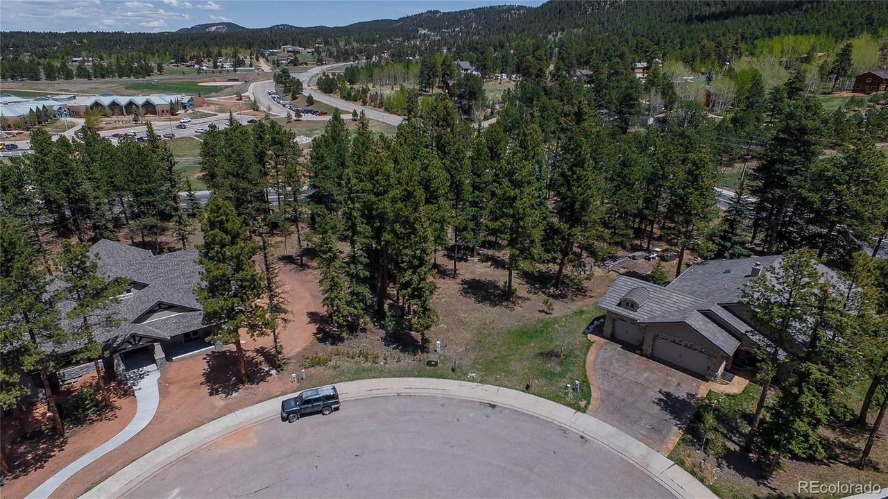 650 Chipmunk Drive - Photo 1