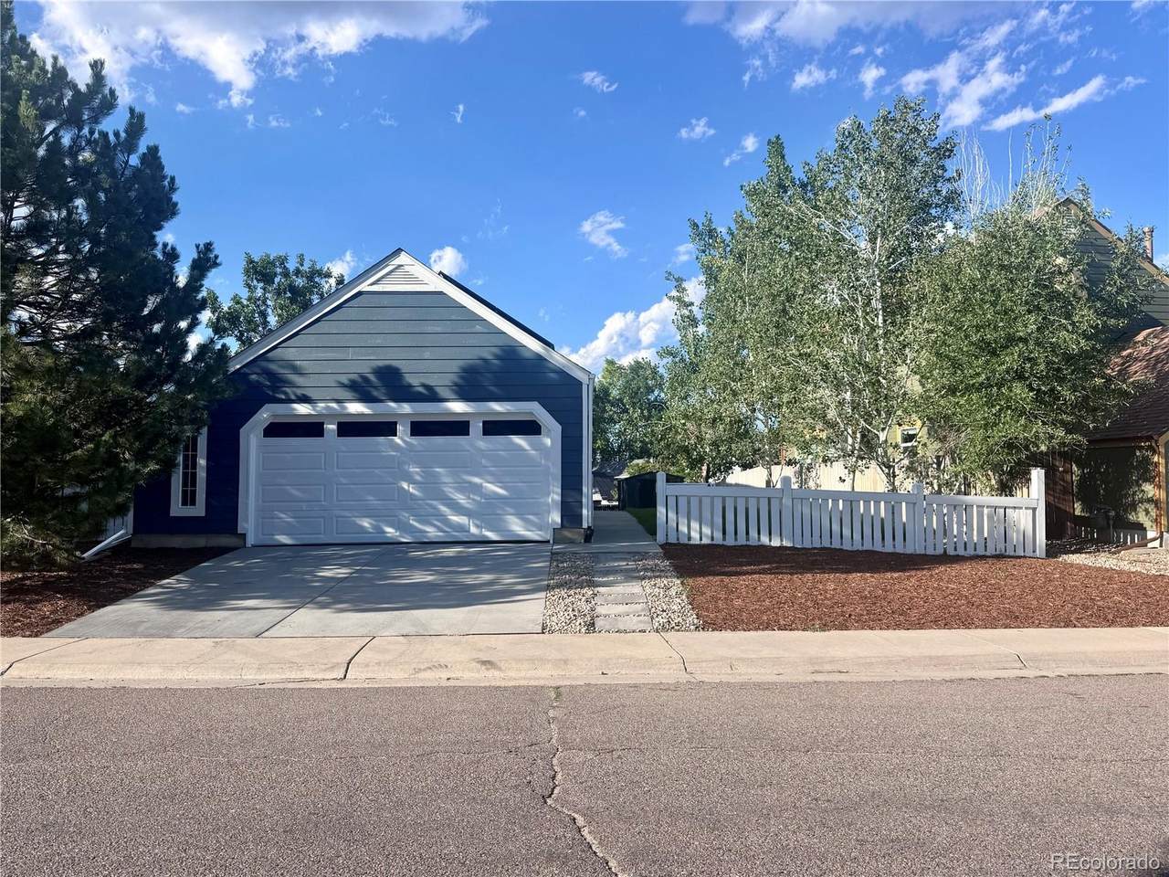 9633 Elmhurst Place - Photo 1