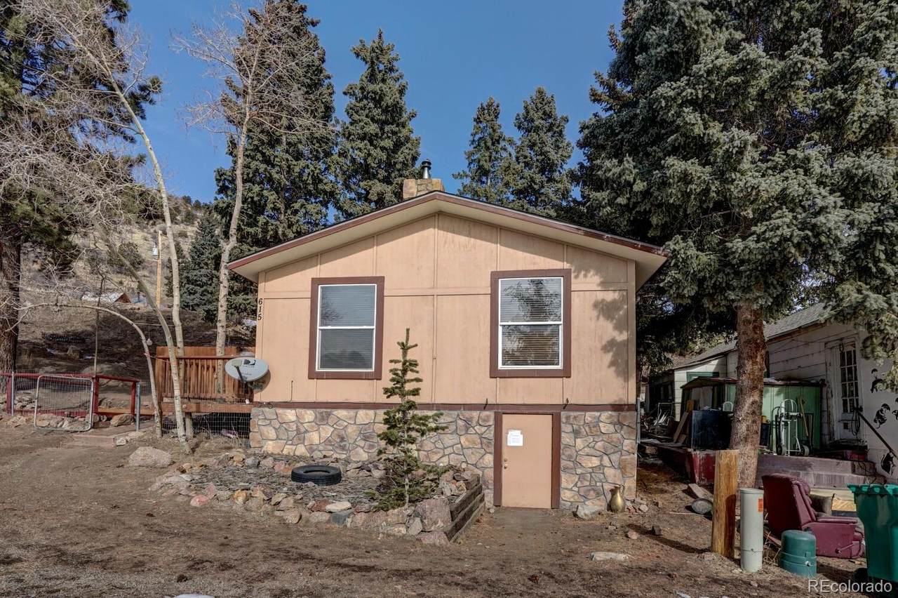 615 Victor Avenue - Photo 1
