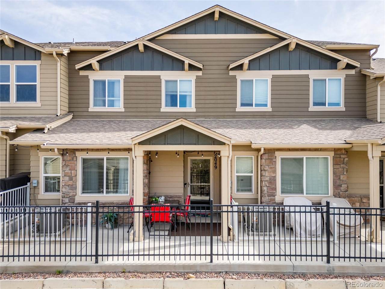 2049 Birmingham Loop - Photo 1