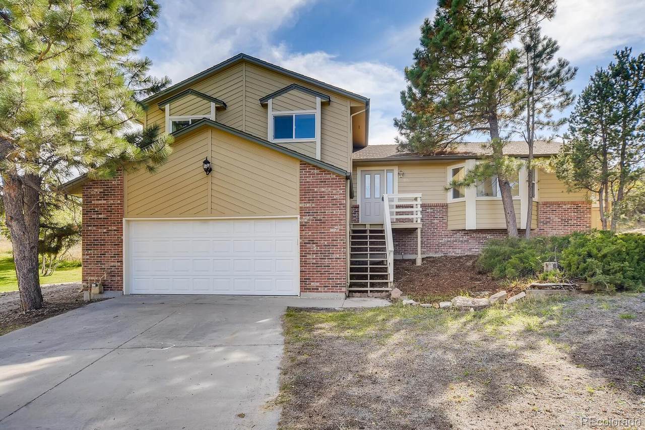 8916 Sunridge Hollow Road - Photo 1