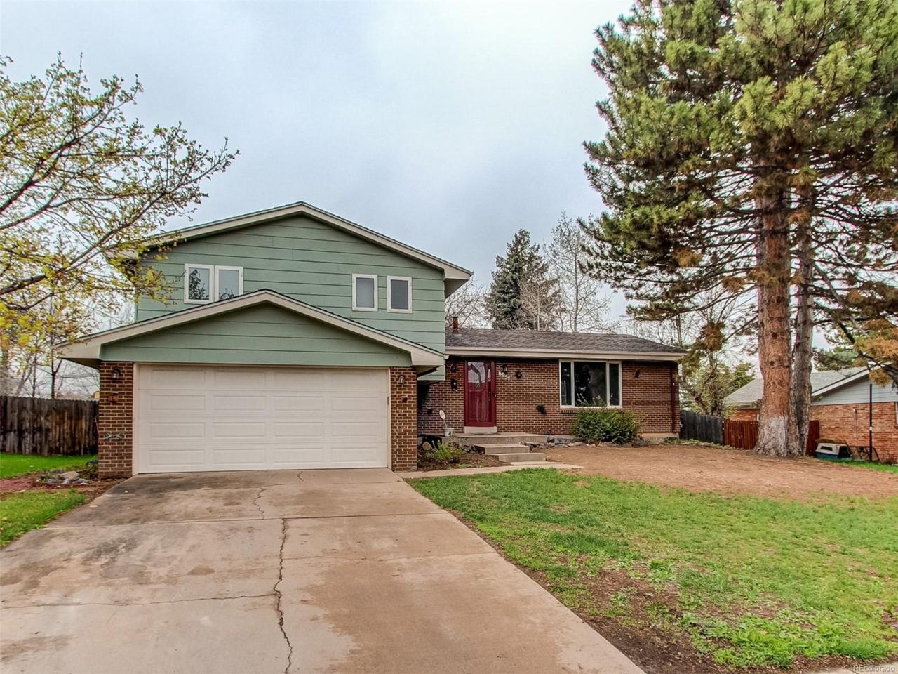 6957 Bannock Street - Photo 1