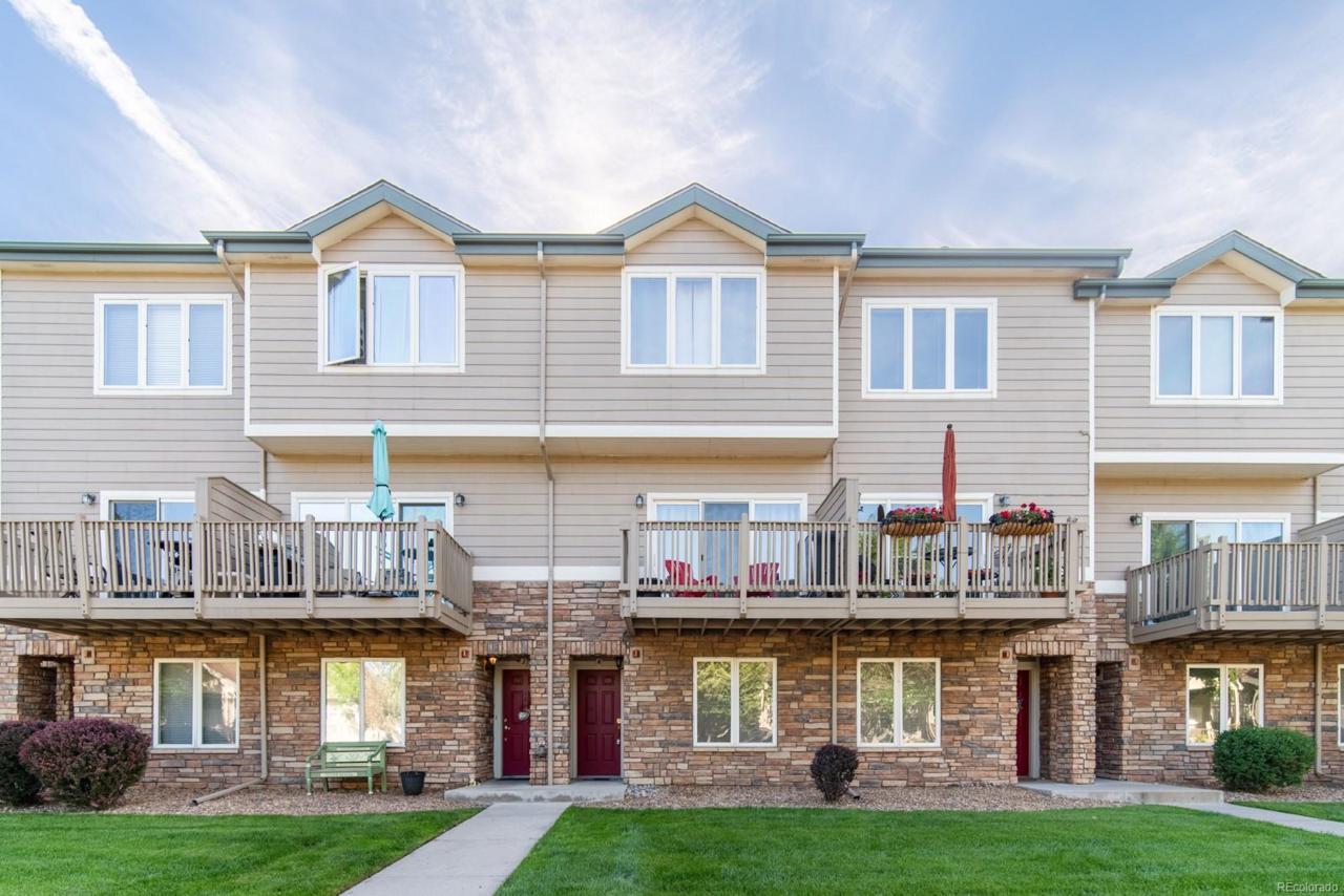 2767 Riverwalk Circle - Photo 1